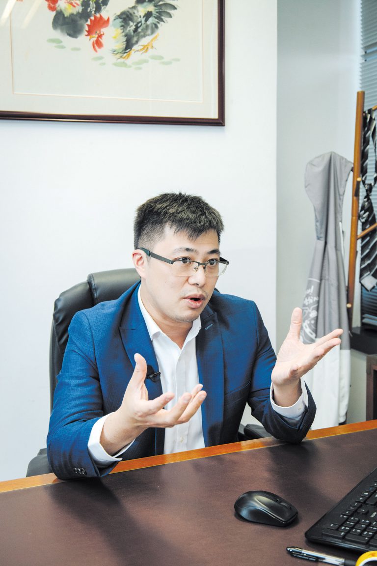 顏汶羽對於市建局觀塘重建項目流標感到失望。