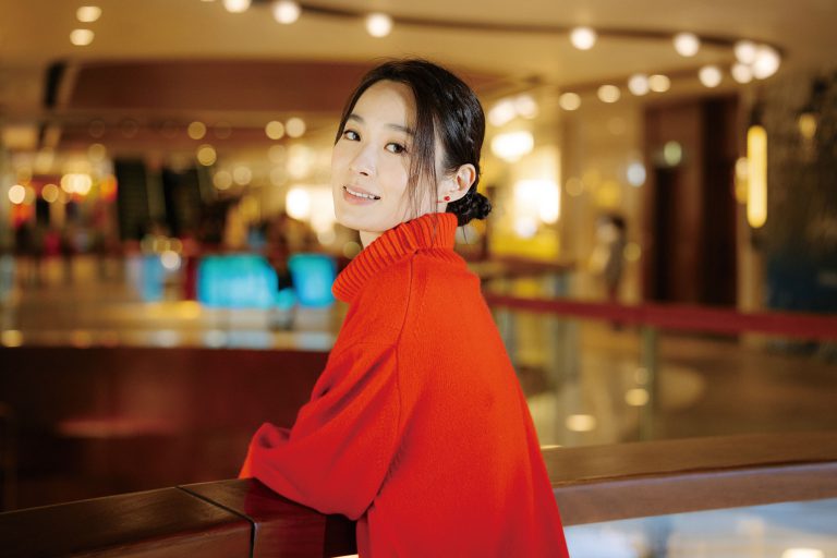 蔡潔自認內向Ｉ人，但又喜歡熱鬧，體內同時存在「冰」「火」屬性，連自己也覺得矛盾。