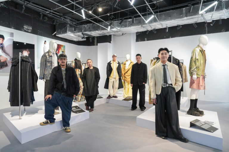 時裝設計師(左起)Jason Lee、 Vincent Li、 Wilson Yip、 Calvin Chan及 Derek Chan。