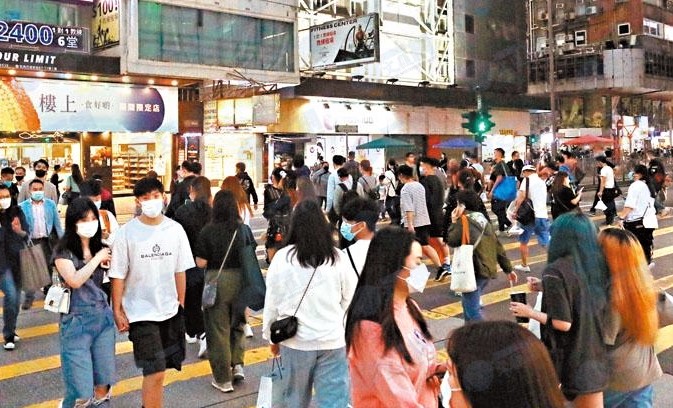 近日本港較多人感染新冠病毒，部分屬二次感染。