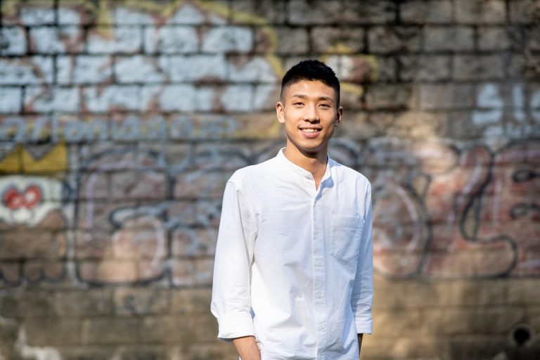 鄒家成還押期間涉透過女助理律師寄出申訴專員公署投訴信,被指違反《監獄規則》罪成。(鄒家成FB）