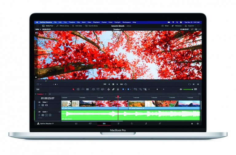 MacBook Pro執行Final Cut Pro更加快速。售價：$9,999（8GB記憶體、256 G B S SD）、$11,499（8GB記憶體、512GB SSD）