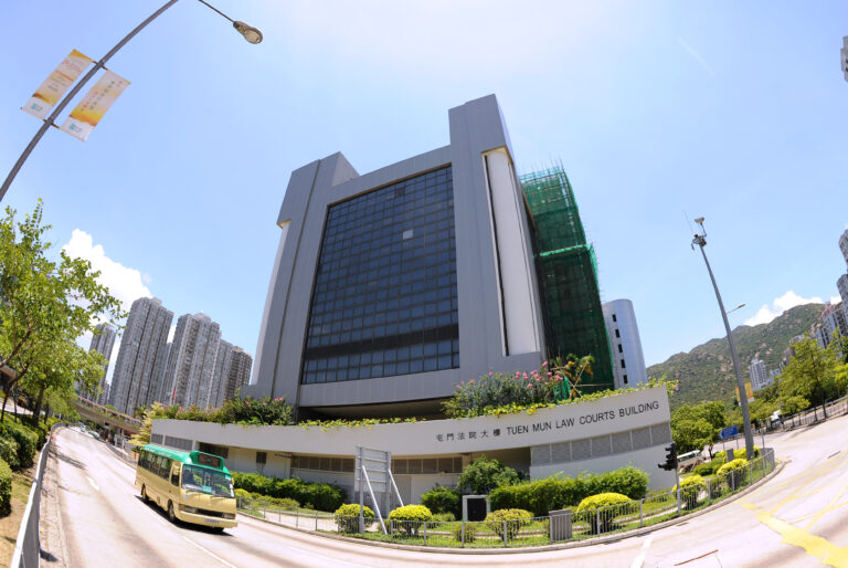 孔少丹在屯門法院被裁定妨礙司法公正罪名不成立。
