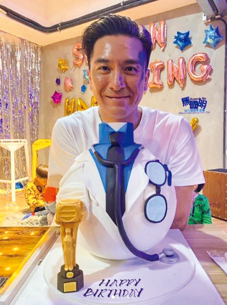 馬國明這款是醫生造型蛋糕。