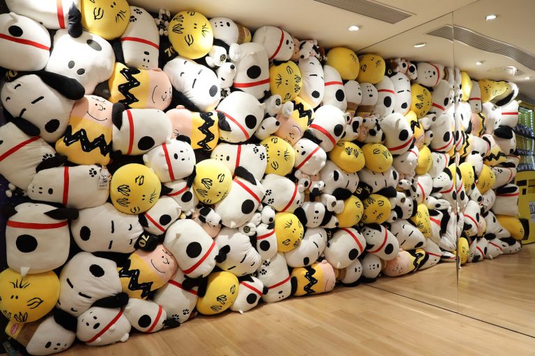 Snoopy公仔牆