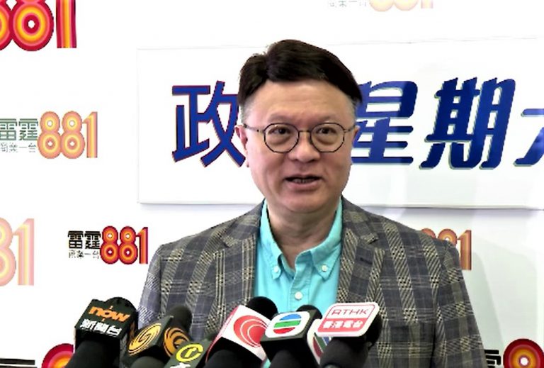 許樹昌表示，新冠病毒已變成風土病，疫情轉到另一階段，估計「輕症多、重症少」的趨勢會持續。