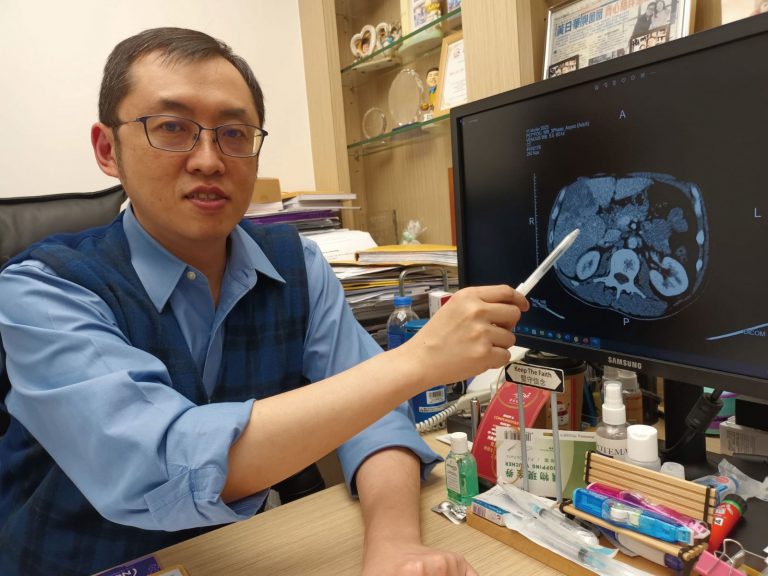 臨床腫瘤科專科李兆康醫生
