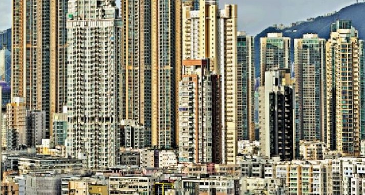 本港今年首季的負資產宗數增至逾4萬宗，是近22年新高，陳茂波指，雖然負資產數目上升，但「脫供」的比例很低。