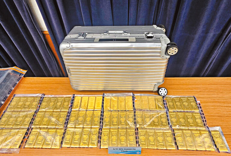 涉案金條重73公斤,價值達9300元。