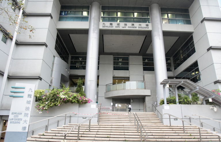 被告黃佳湧非法集結罪成被判囚4個月