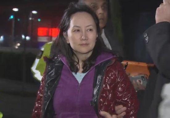 2018年12月，孟晚舟在加拿大被捕。