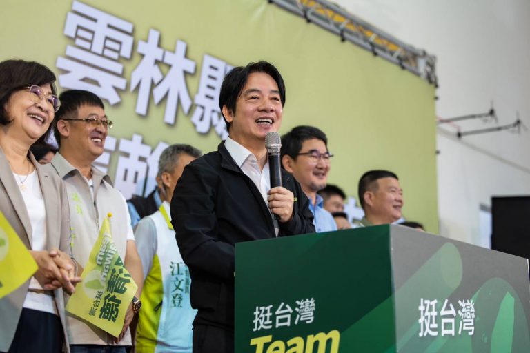 正國會民調顯示，賴清德暫時以34%支持度領先。(賴清德Facecbook)