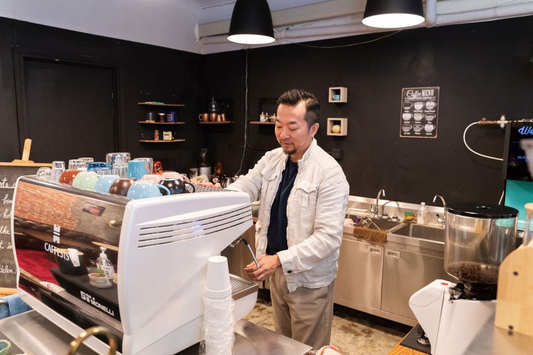 設備齊全的Bosco Café 鮑思高咖啡室，除讓學生體驗沖調咖啡及學習當中技巧外，亦助基層生活的學生開拓眼界。
