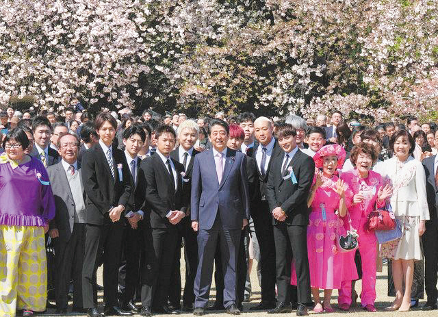 安倍三作為首相期間，每年都會出席「賞櫻會」。