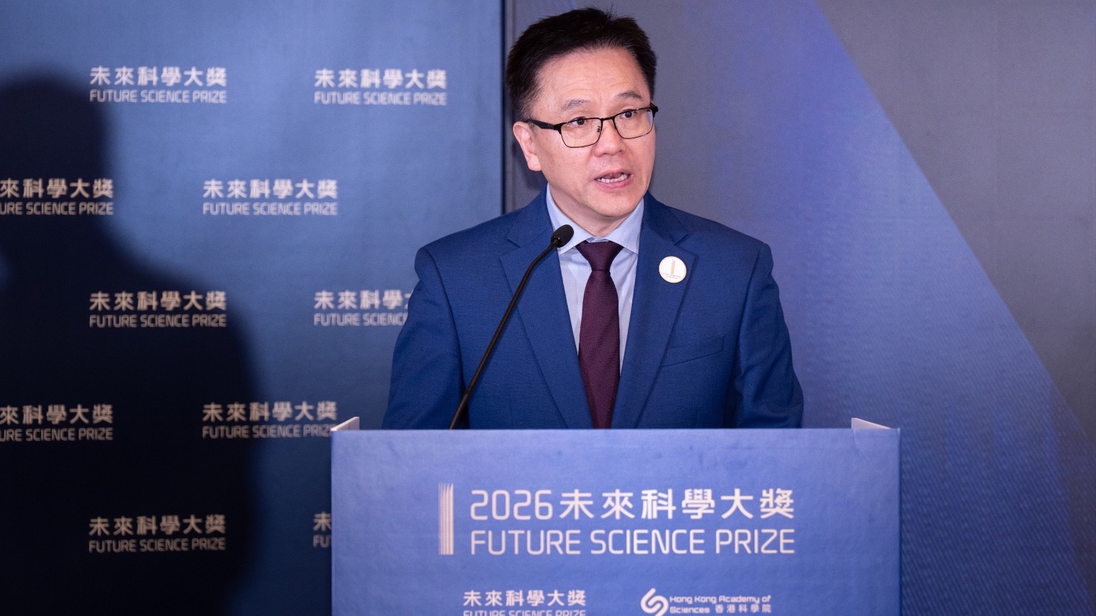 桃花潭水深千尺　不及魯巷同窗情