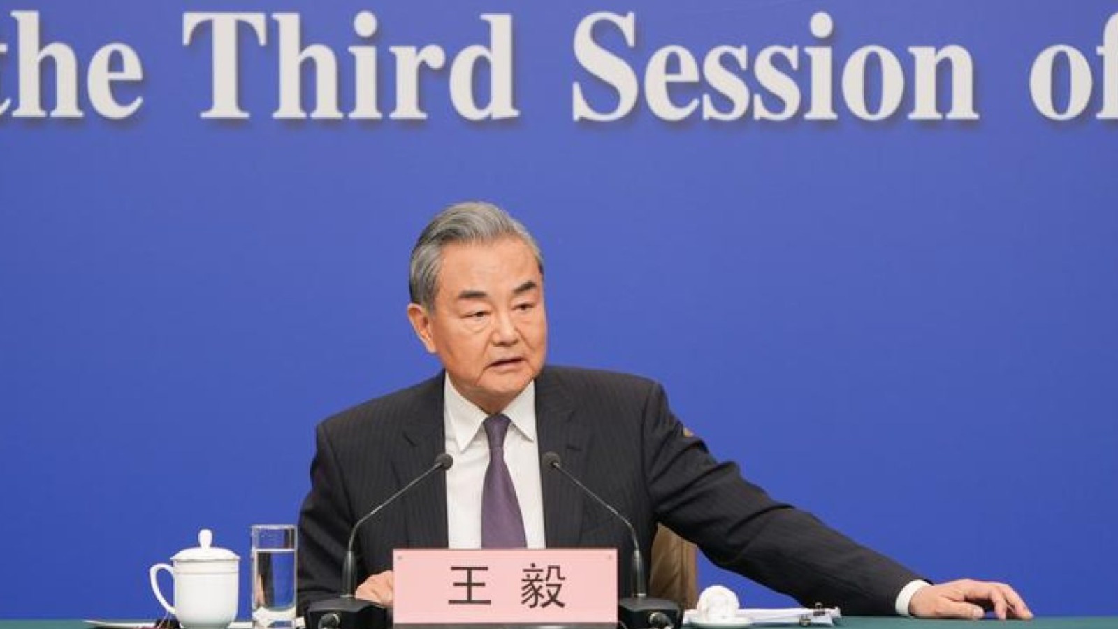 中法舉行戰略對話　王毅指希望法方為中國企業赴法投資興業提供政策支持