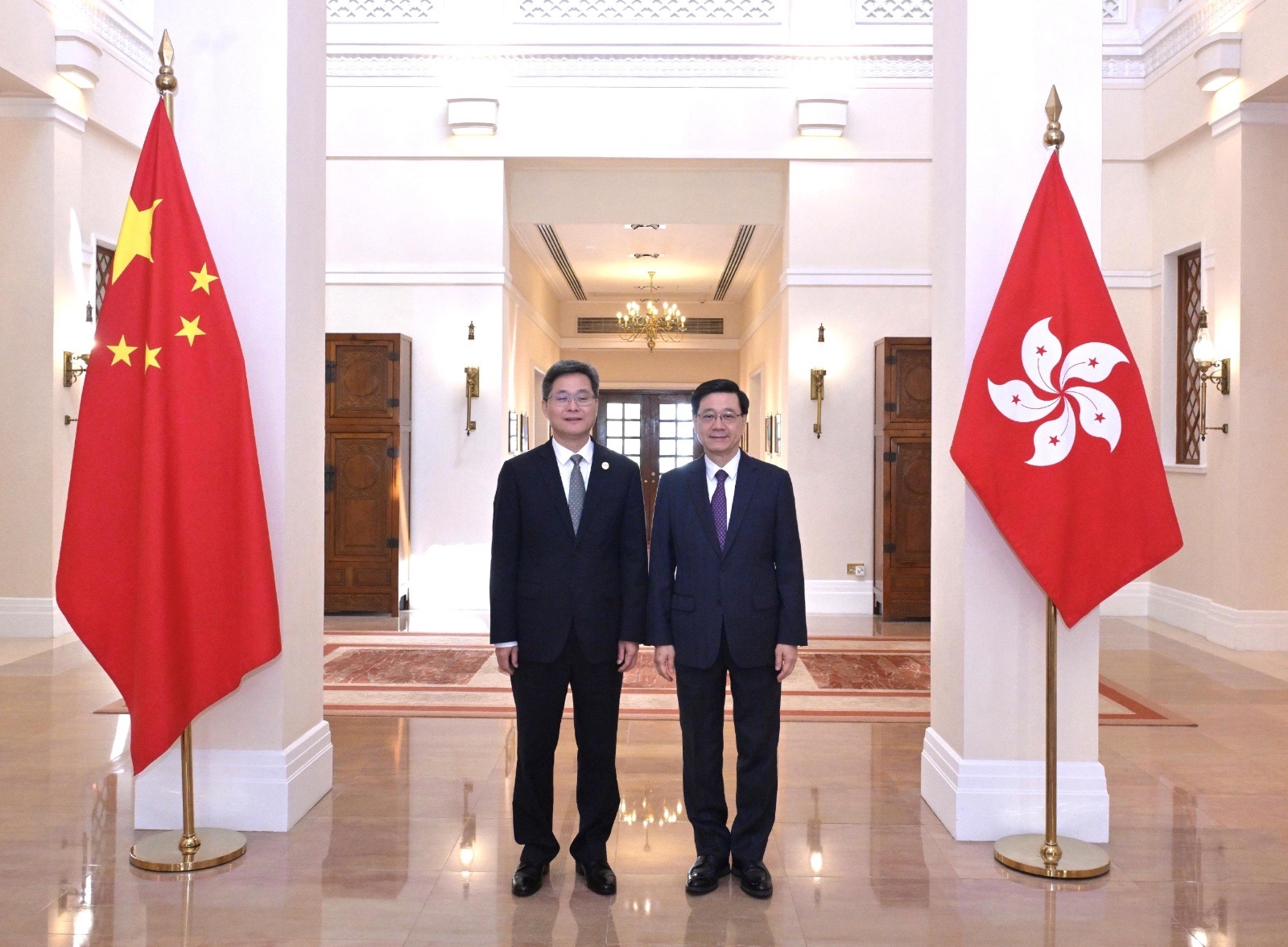 李家超與財政部部長藍佛安會面 感謝國家信任及肯定國際金融中心地位