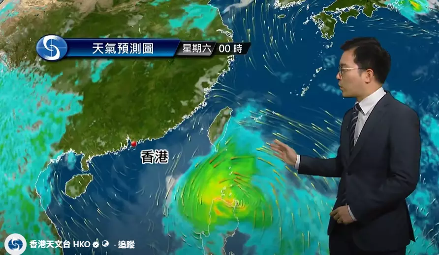 受該熱帶氣旋影響,本周六稍後至周日廣東沿岸風勢頗大,將出現狂風大驟雨及雷暴。
